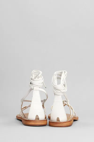 Cbfusion Flats In White