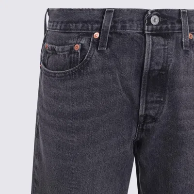 Levi's Jeans Take A Hint