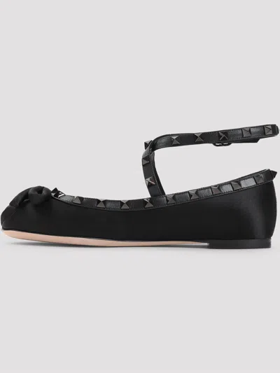 Valentino Garavani Rockstud-strap Satin Ballerinas In Black