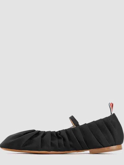 Thom Browne Pleated Ballet Flats In Black
