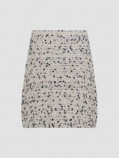 Fabiana Filippi Textured Wool And Alpaca Blend Skirt With Frayed Hem In White
