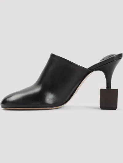 Jacquemus Mule With Geometric Heel In Black