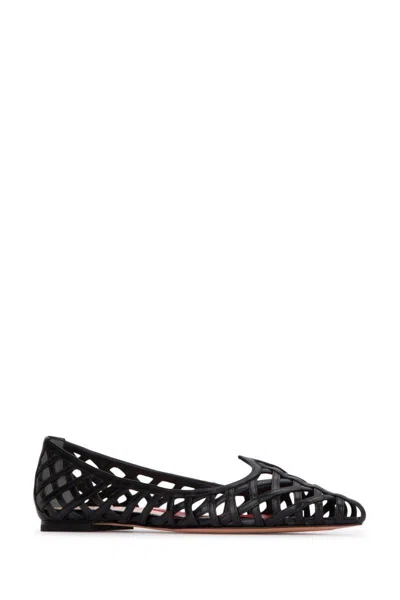 Roger Vivier Leather Point Toe Ballet Flats With Cut-out Details In Black