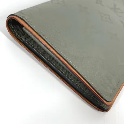 Pre-owned Louis Vuitton Gray Monogram Canvas Long Wallet (bi-fold) ()