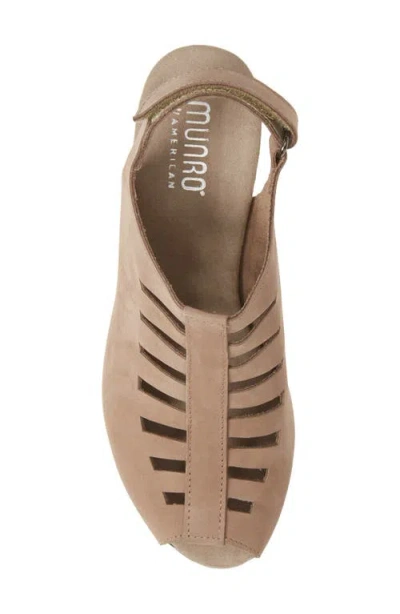 Munro Abby Sandal In Taupe Nubuck