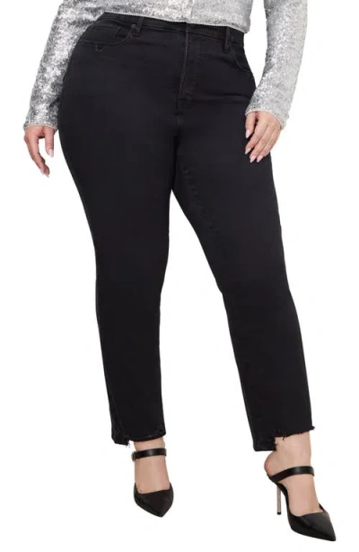 Good American Good Classic Chewed Hem Slim Straight Jeans