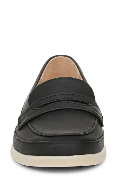 Lifestride Malta Penny Loafer