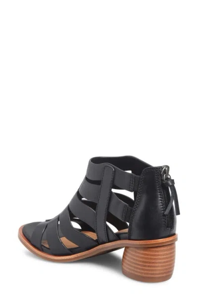 Söfft Carmen Strappy Sandal