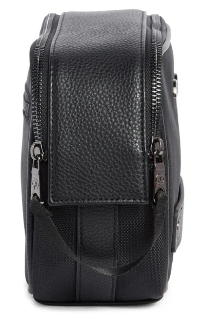 Robert Graham Lovey Double Zip Dopp Kit
