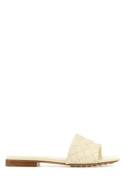 Bottega Veneta Women Ivory Leather Parco Slippers