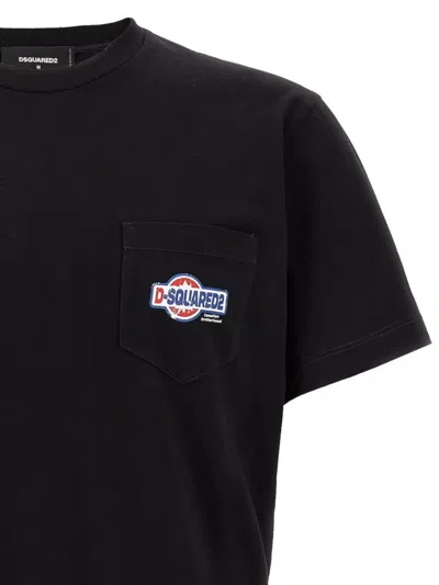 Dsquared2 T-shirt With Pocket And Logo In Black