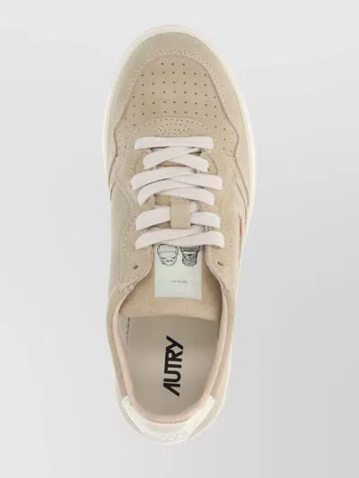Autry Low Top Rubber Sole Sneakers