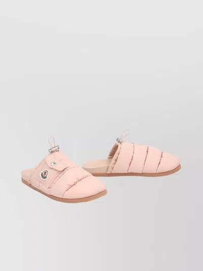 Moncler Mon Pocket Slippers With Soft Padded Design And Logo Patch In Pink