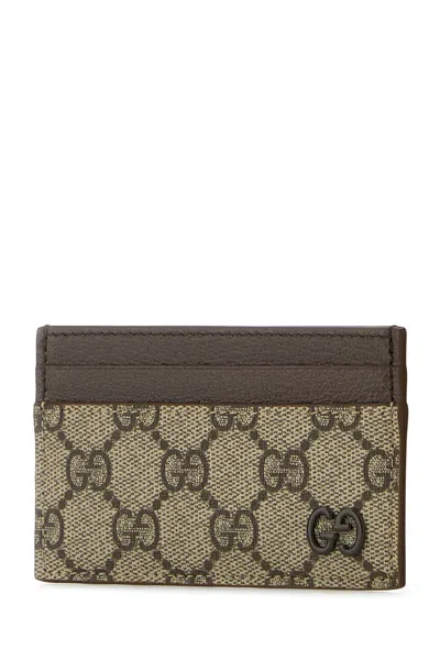 Gucci Men Gg Supreme Fabric Card Holder In Brown