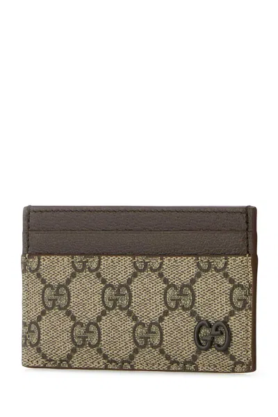 Gucci Men Gg Supreme Fabric Card Holder In Brown