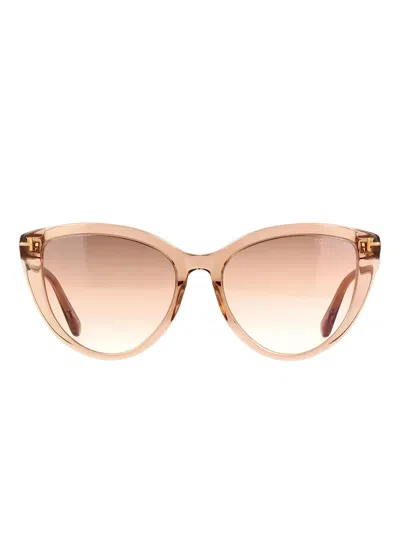 Tom Ford Cat-eye Frame Sunglasses