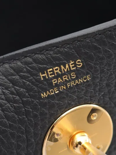 Pre-owned Hermes 2025 Lindy 26 Clemence Leather Shoulder Bag