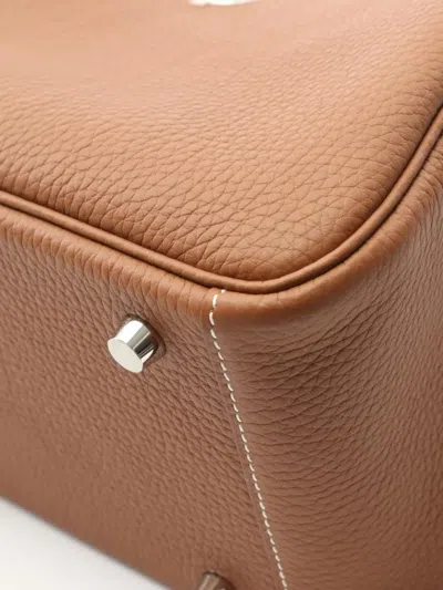 Pre-owned Hermes 2025 Lindy 26 Shoulder Bag In Brown