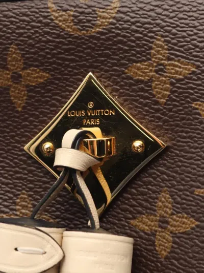 Pre-owned Louis Vuitton 2018 Saintonge Monogram Cross Body Bag In Brown