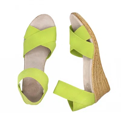 Charleston Shoe Co. Women Cannon Shoe In Citron, Lime Green