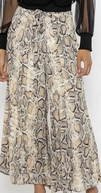 Gracia Animal Print Culottes In Beige In Neutral