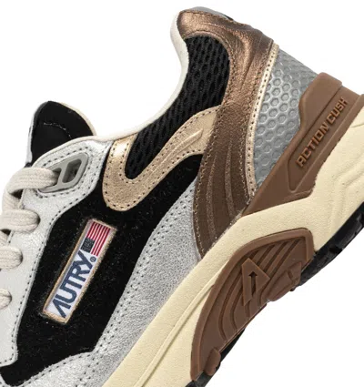 Autry Hyperway Low Mlea Su Mesh Silv Blk Sneakers In Gray