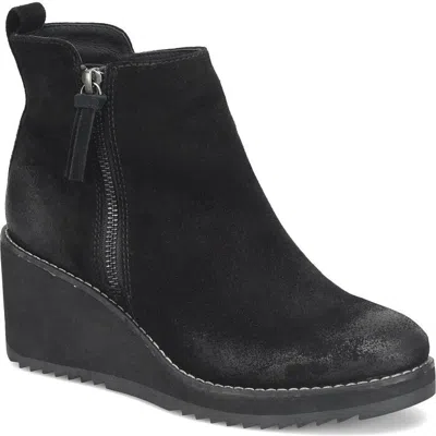 Söfft Emeline Waterproof Wedge Bootie In Black
