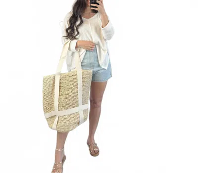 Love And Thyme Women's Beach Tote Bag In Natural