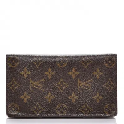 Pre-owned Louis Vuitton Women's  Checkbook Wallet Porte Chequier Cartes Credit European Monogram In Brown