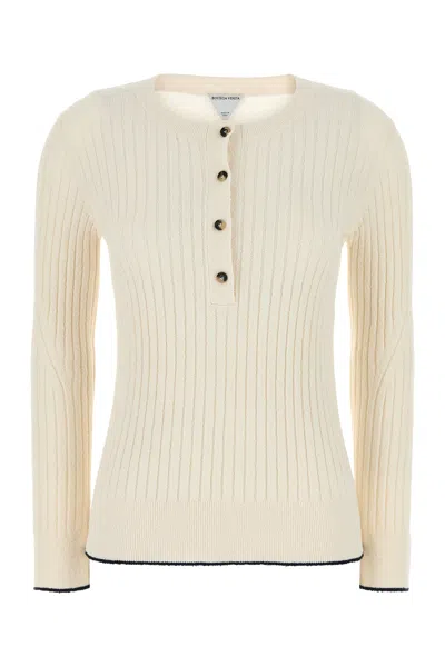 Bottega Veneta Long-sleeved Sweater In Yellow
