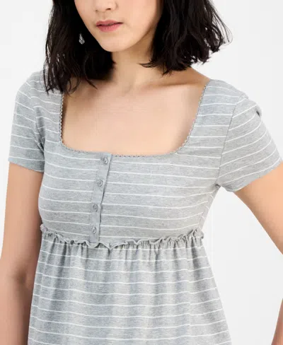 Hippie Rose Juniors' Square-neck Short-sleeve Babydoll Top In Gray