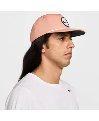 Nike Men's And Women's Coral Retro Pro Performance Snapback Hat