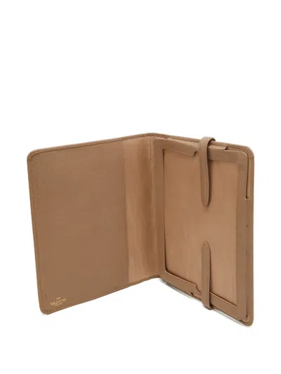 Pre-owned Valentino Garavani Leather Logo-plaque Clutch Bag In Neutral