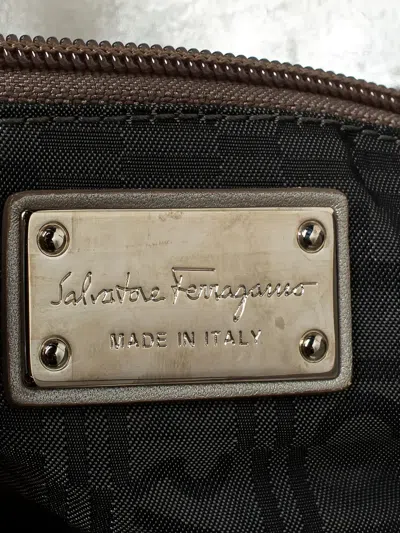 Pre-owned Ferragamo Leather Pleated Clutch Bag In Gray