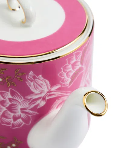 Wedgwood Wonderlust Tonquin Teapot In Pink