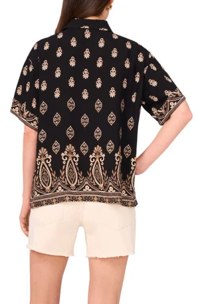 Vince Camuto Print Twist Hem Short Sleeve Button-up Shirt In Black