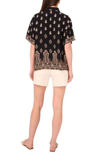 Vince Camuto Print Twist Hem Short Sleeve Button-up Shirt In Black