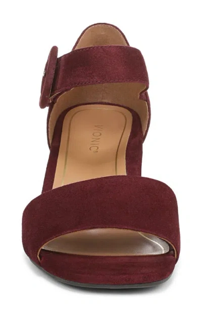 Vionic Chardonnay Block Heel Sandal