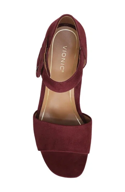 Vionic Chardonnay Block Heel Sandal