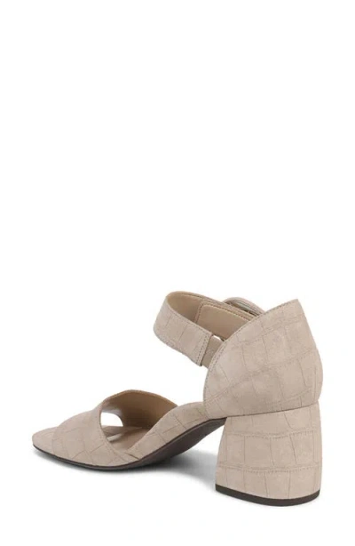 Vionic Chardonnay Block Heel Sandal