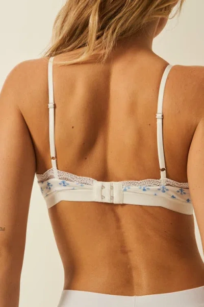 Stripe & Stare The Crossover Bra & Original Kinicker Set In White