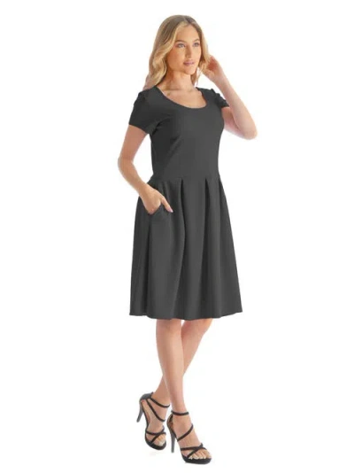 24seven Comfort Apparel Scoop Neck Knee Length Pleated Pocket Dress In Black