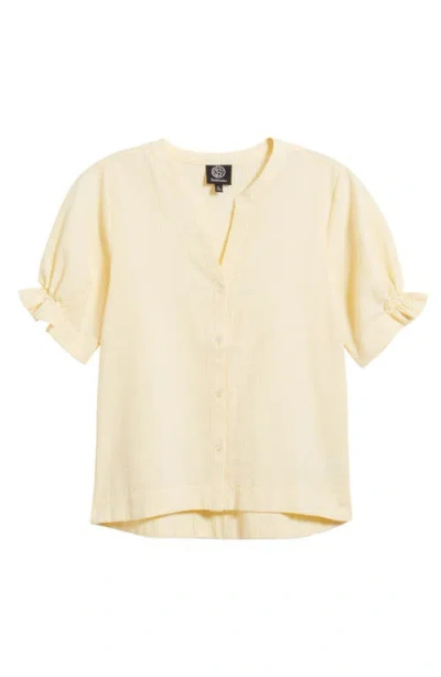 Bobeau Seersucker Gathered Short Sleeve Button-up Shirt In Yellow
