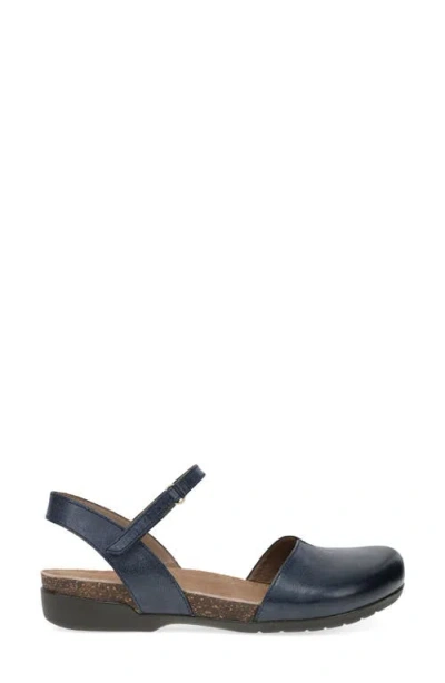 Dansko Rowan Flat