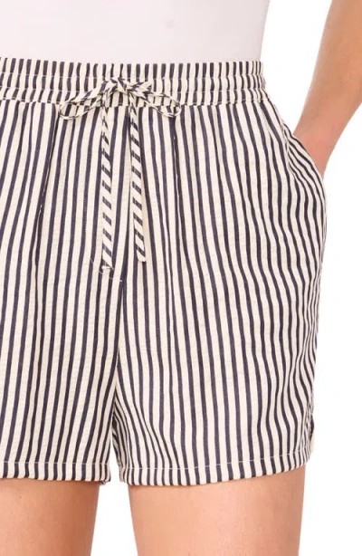 Cece Seersucker Drawstring Shorts In Black