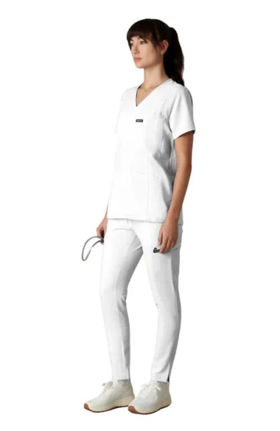 Members Only Siena 5-pocket V-neck Scrub Top In White