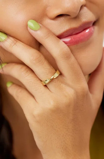 Ana Luisa Eliora Twisted Band Ring In Gold