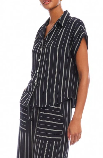 Fifteen Twenty Collette Cap Sleeve Button-up Shirt In Black