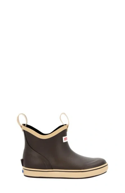 Xtratuf Kids' Ankle Deck Boot In Brown