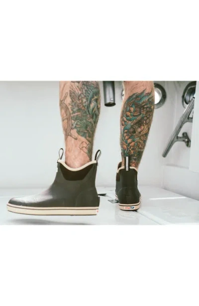 Xtratuf 6-inch Ankle Deck Boot In Brown